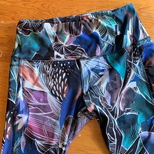 Rbx bold Capri length workout pants